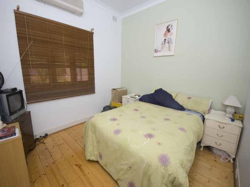 1 Fifth Avenue, Seaton SA 5023