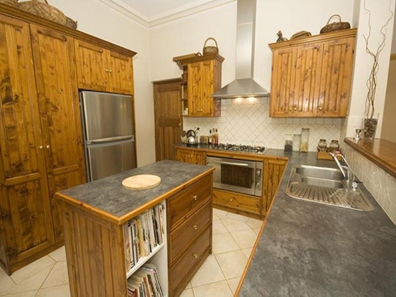 8 Herbert Road, West Croydon SA 5008