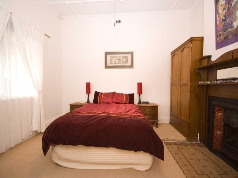 15 Milner Road, Hilton SA 5033