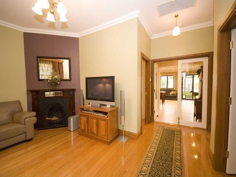 19 Carnarvon Terrace, Largs North SA 5016