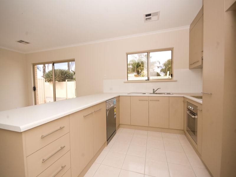 1,2,3,4/11A Glengyle Street, Woodville North SA 5012