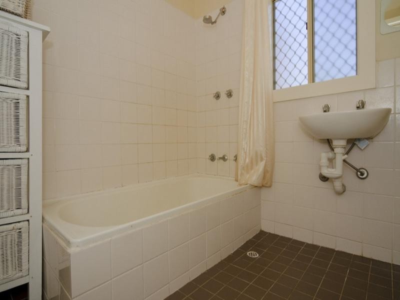 130 Humphries Terrace, Woodville Gardens SA 5012