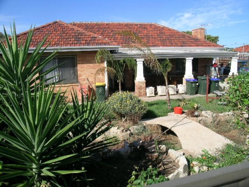 2 Collins Street, Pennington SA 5013