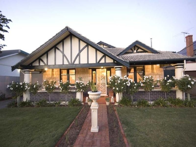 11 Harvey Street West, Woodville SA 5011