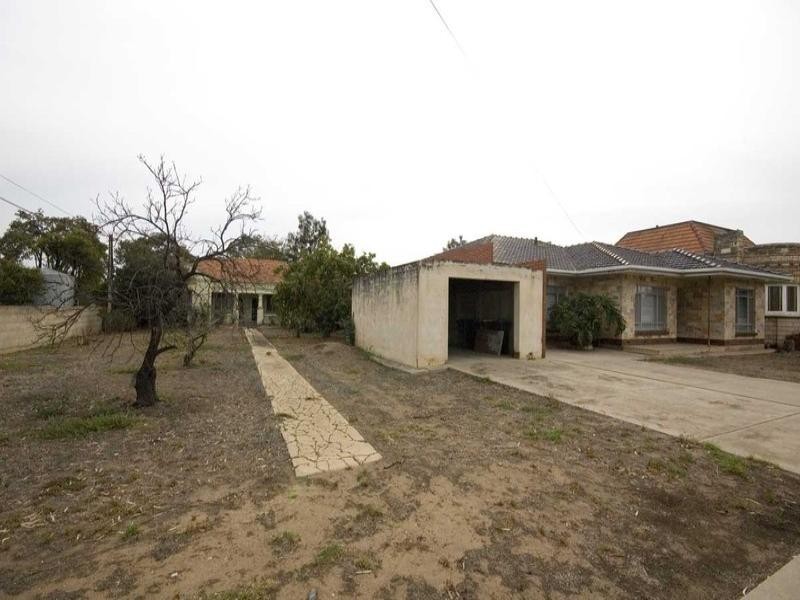 11 and 13 Penley Avenue, Wingfield SA 5013