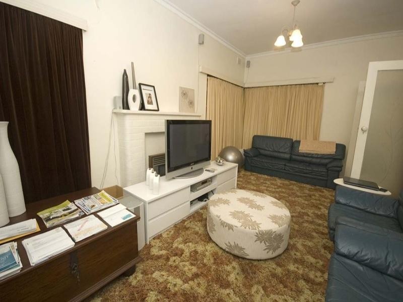 31 Stradbroke Avenue, Plympton Park SA 5038