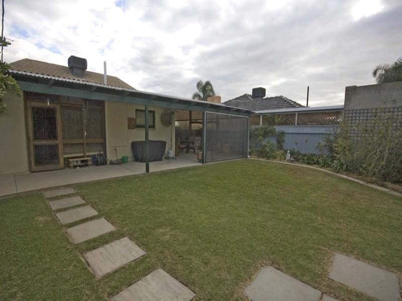 2 Castle Street, West Croydon SA 5008