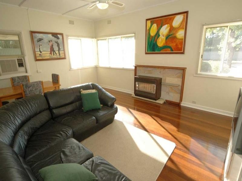 9 Claire Street, Woodville West SA 5011