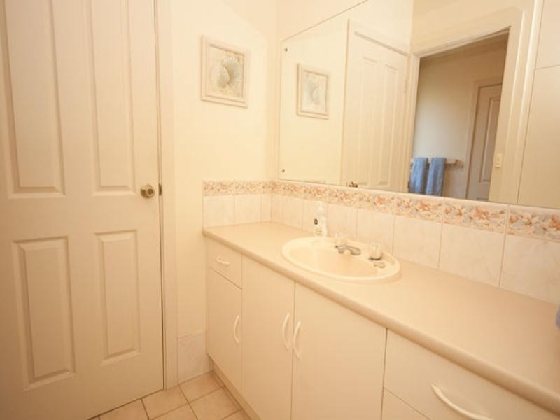 4 Winser Avenue, Seaton SA 5023