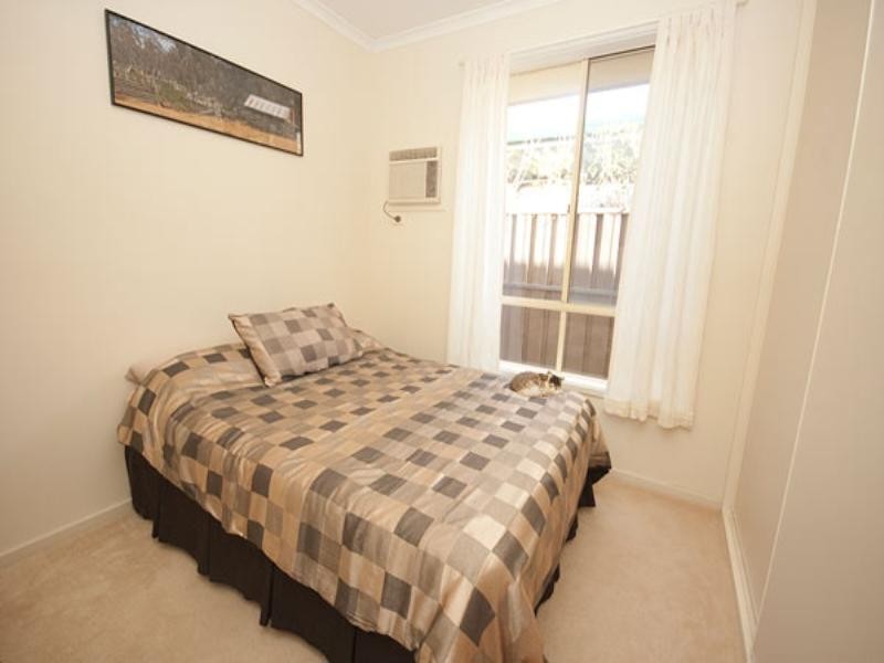 4 Winser Avenue, Seaton SA 5023