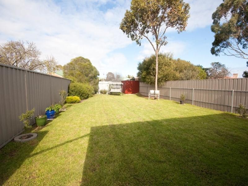4 Winser Avenue, Seaton SA 5023