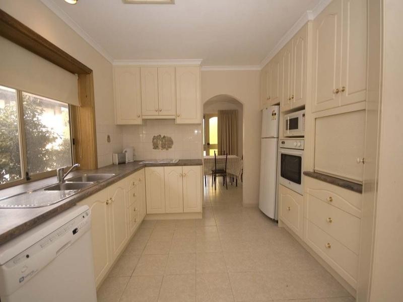 80 Mahogany Avenue, Highbury SA 5089