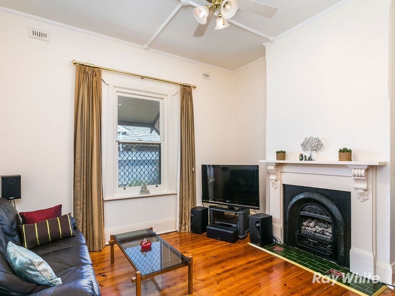 10 Aberfeldy Avenue, Woodville SA 5011