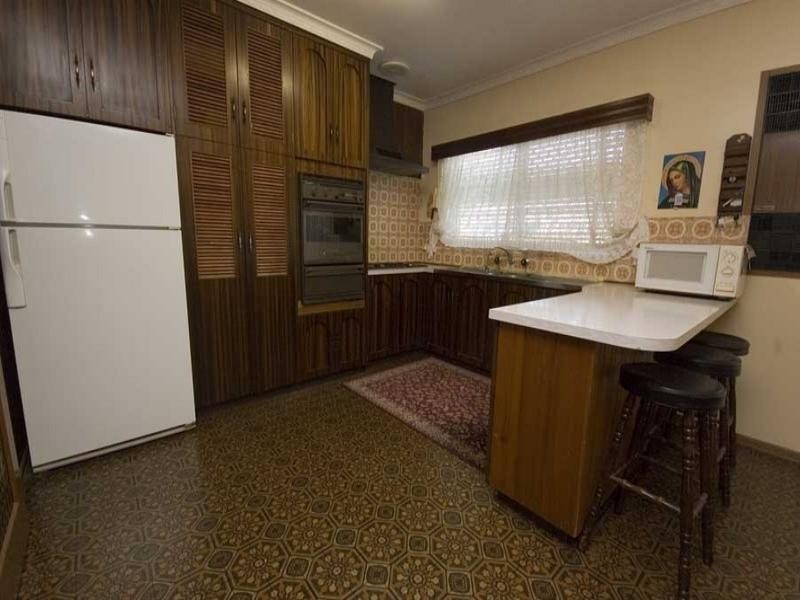 13 Holthouse Road, Fulham Gardens SA 5024