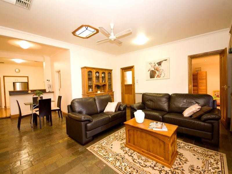 26 Harvey Street West, Woodville SA 5011