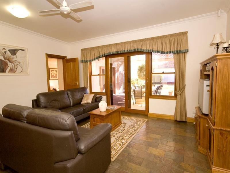 26 Harvey Street West, Woodville SA 5011