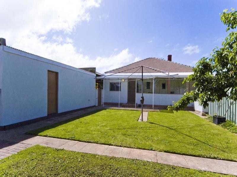 31 Sunbeam Road, Croydon Park SA 5008