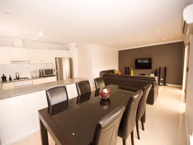 6 North Parade, Royal Park SA 5014