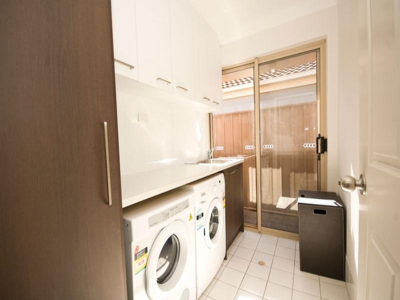 6 North Parade, Royal Park SA 5014