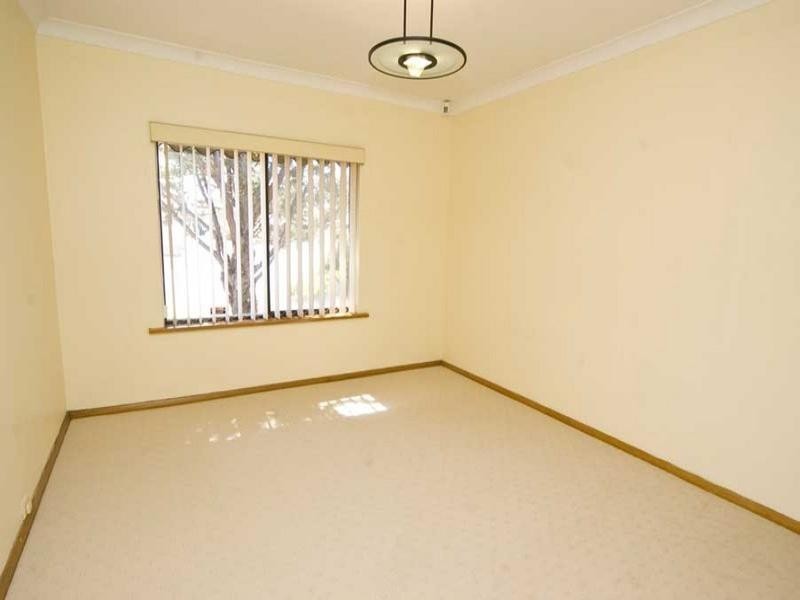 20 Greenfield Crescent, West Lakes Shore SA 5020