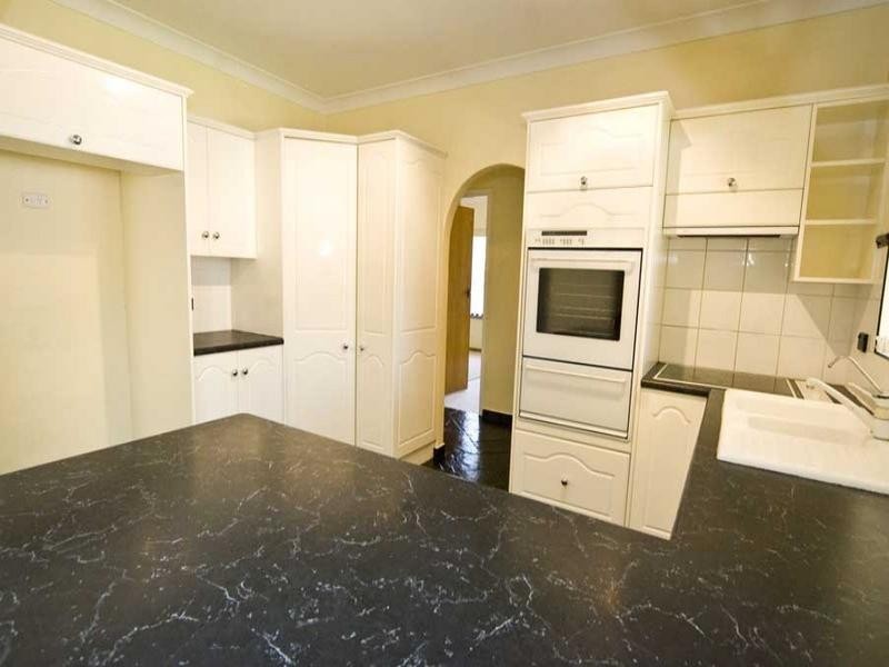 20 Greenfield Crescent, West Lakes Shore SA 5020