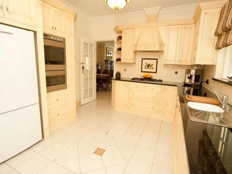 32 Gleneira Street, Woodville South SA 5011