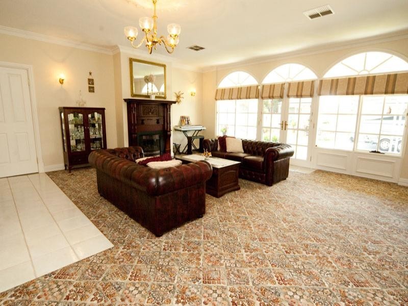 32 Gleneira Street, Woodville South SA 5011