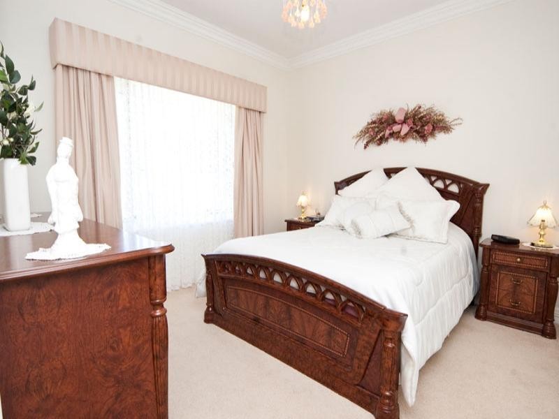 32 Gleneira Street, Woodville South SA 5011