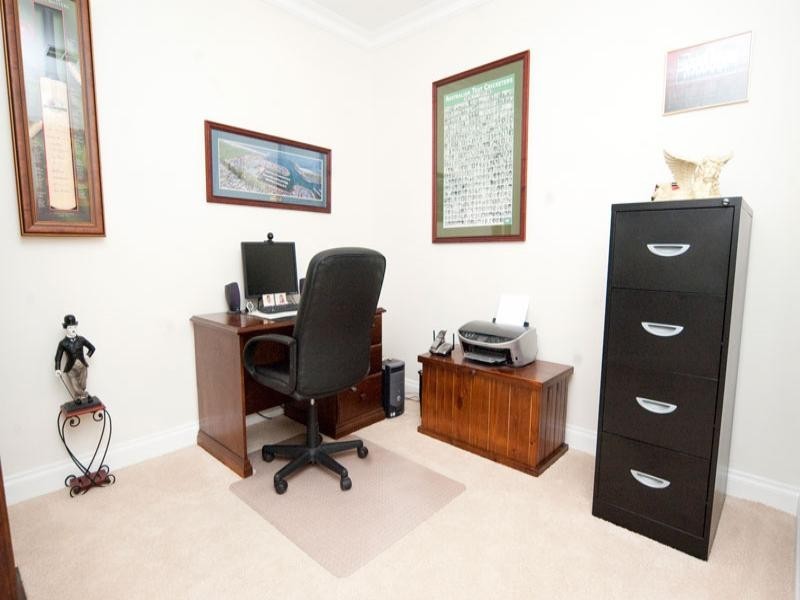 32 Gleneira Street, Woodville South SA 5011