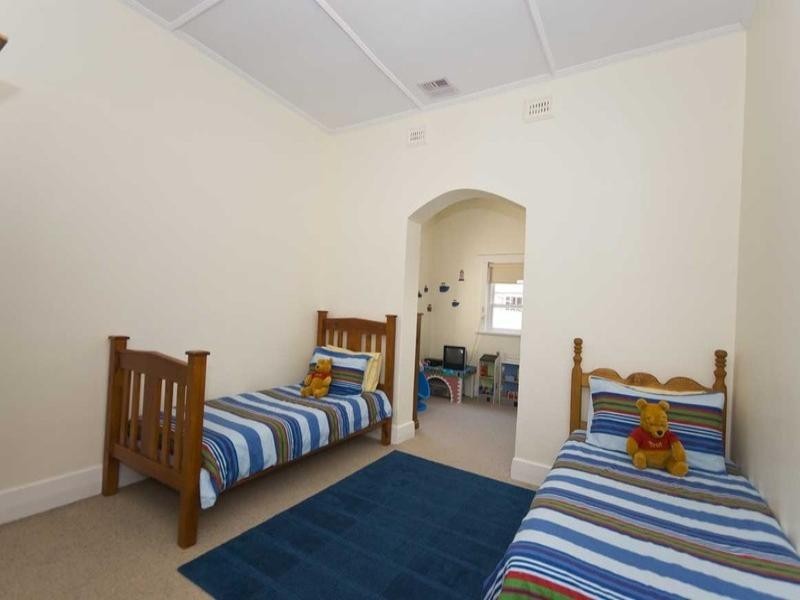 2 Kingsley Avenue, West Croydon SA 5008