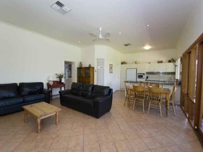 2 Kingsley Avenue, West Croydon SA 5008