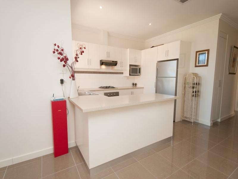 16 Drummond Avenue, Findon SA 5023