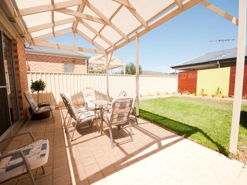 16 Drummond Avenue, Findon SA 5023