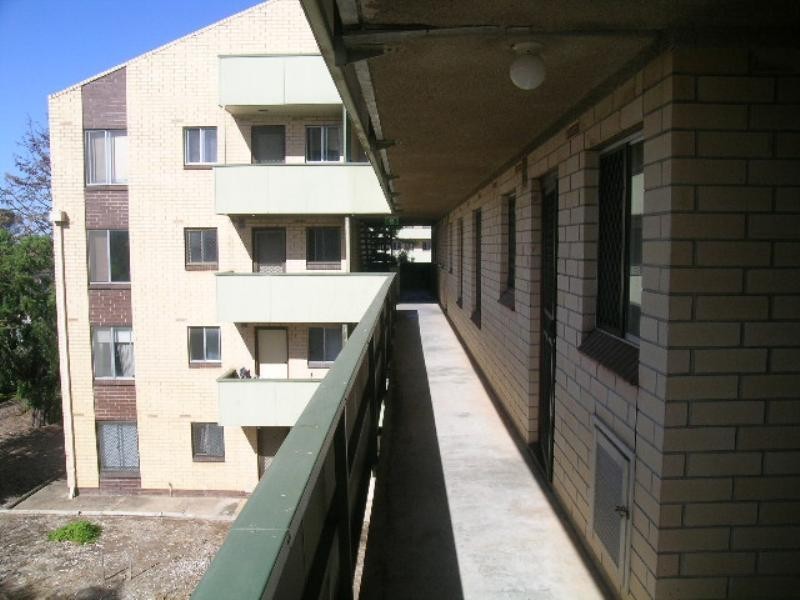 76/3 Noblet Street, Findon SA 5023