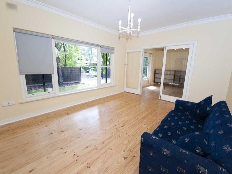 18 Paisley Street, Torrens Park SA 5062