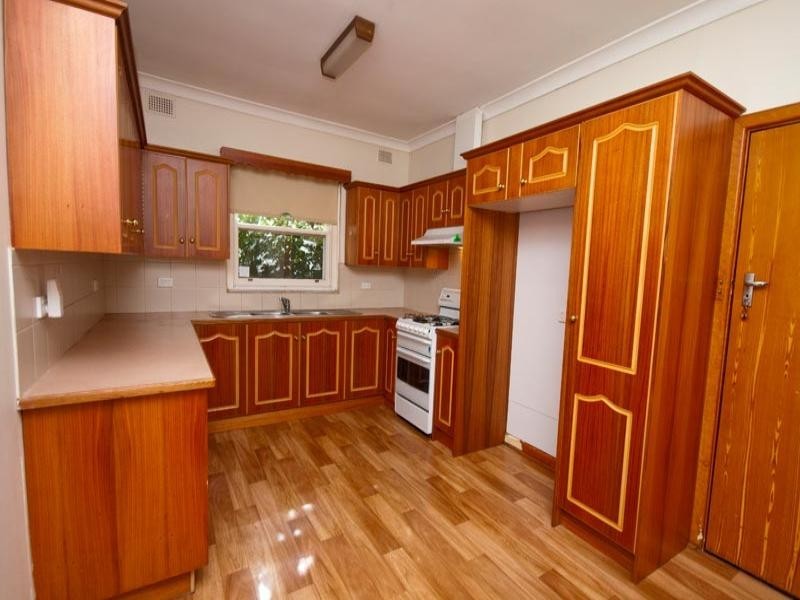 4 Wilpena Terrace, Kilkenny SA 5009