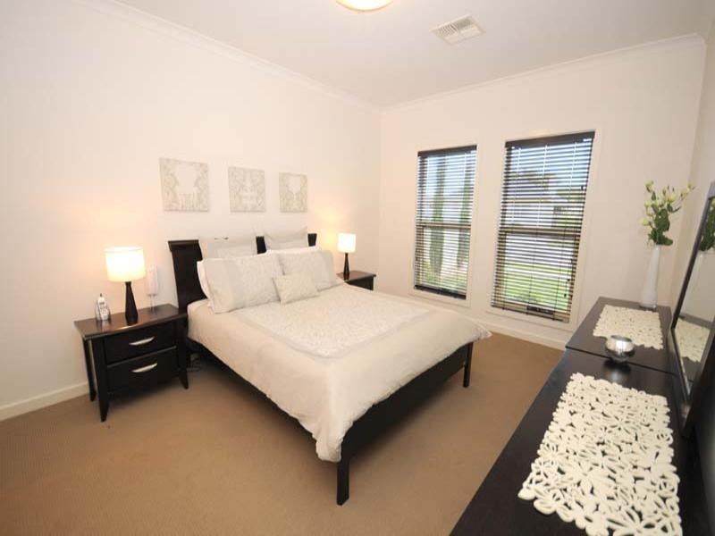 16 Alfred Avenue, Seaton SA 5023