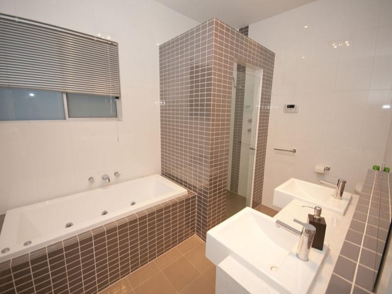 22 Athol Avenue, Tranmere SA 5073