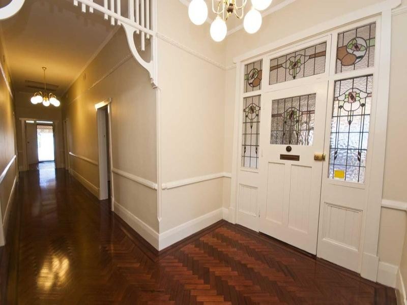 8 Stanley Street, Woodville SA 5011