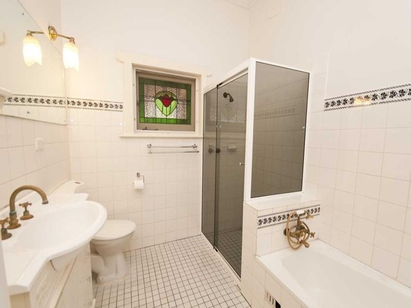 8 Stanley Street, Woodville SA 5011