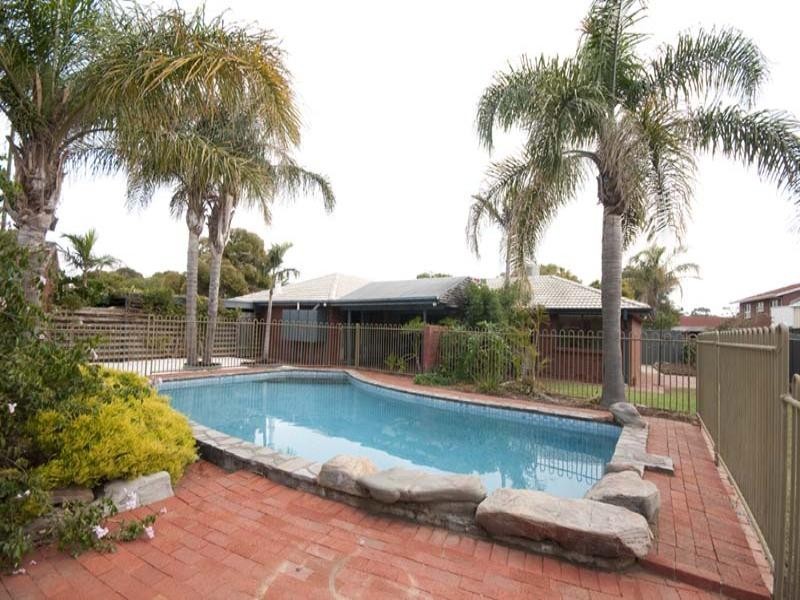 5 Hampton Court, Kidman Park SA 5025