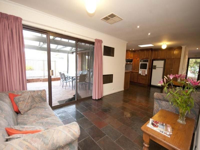 5 Hampton Court, Kidman Park SA 5025