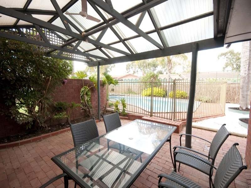 5 Hampton Court, Kidman Park SA 5025