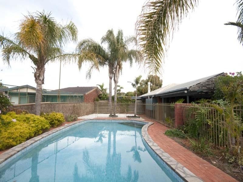 5 Hampton Court, Kidman Park SA 5025