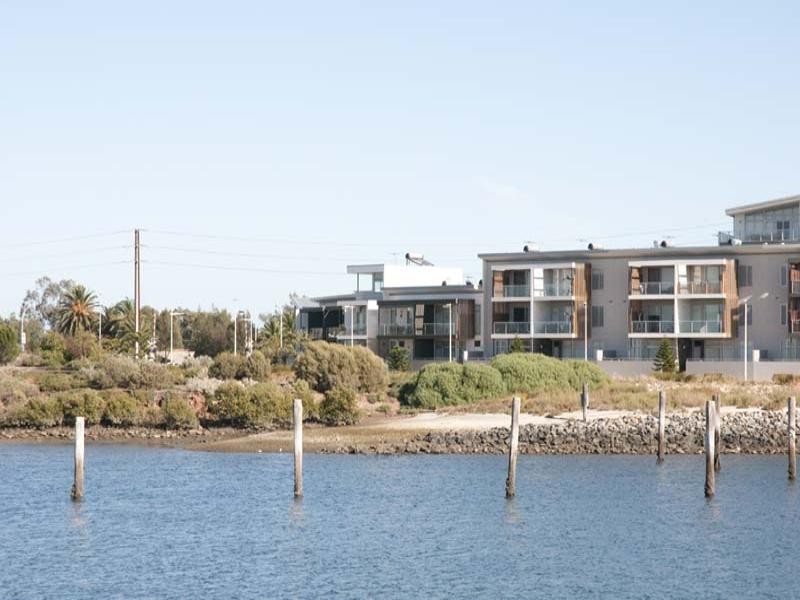 16 Yao Cove, New Port Quays, New Port SA 5015