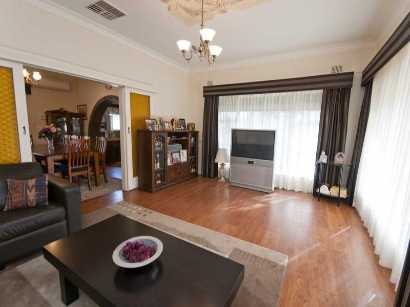 19 Alvis Road, Croydon Park SA 5008