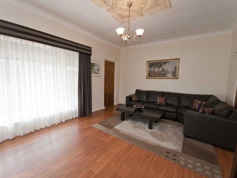 19 Alvis Road, Croydon Park SA 5008