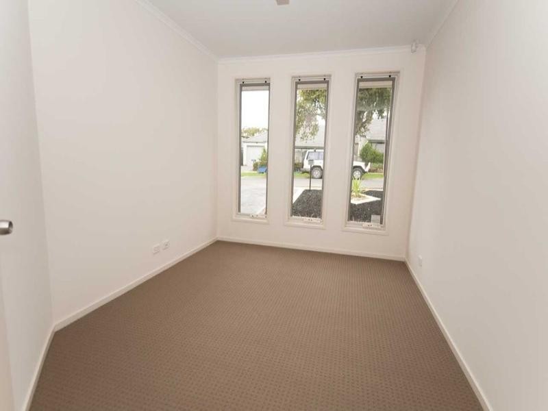 27 Woodfield Street, Enfield SA 5085