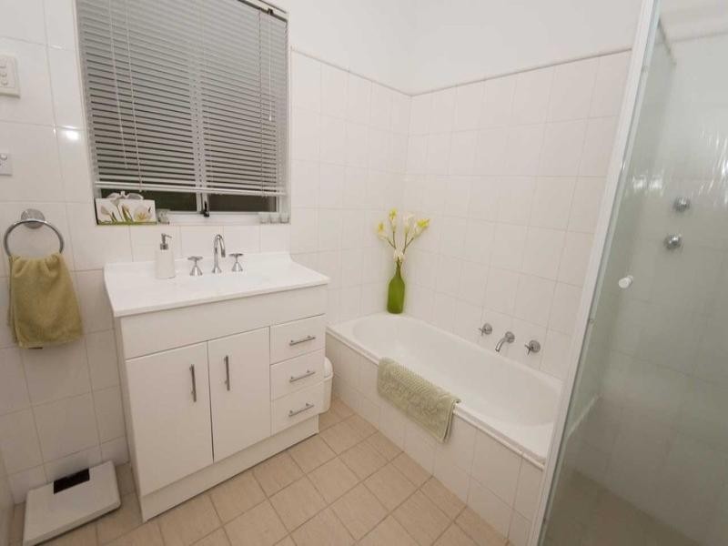 10 Hobbs Street, Findon SA 5023