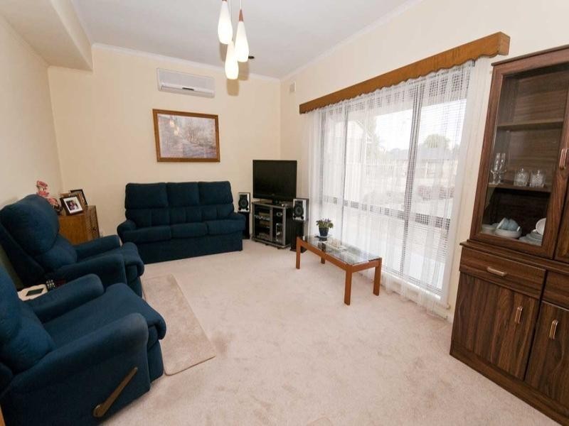 26 Minkie Avenue, Mitchell Park SA 5043